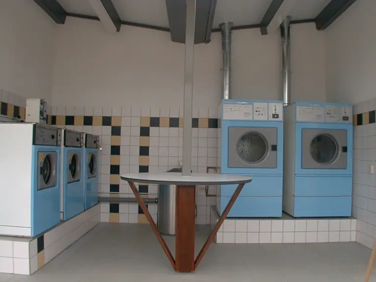 Sanitair gebouw